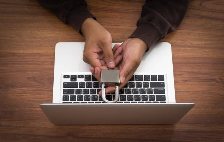 Se protéger contre la cyber criminalité