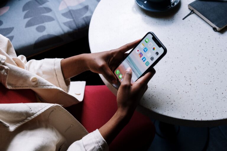 Comment attirer des clients grâce à la publicité sur les réseaux sociaux