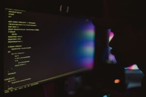 REA, l’outil open source qui confie la rétro-ingénierie à un agent IA